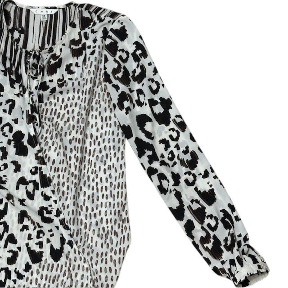 Cabi‎ XS Animal Print Blouse Top Tie Neck Long Sleeve Abstract White Black - Picture 9 of 15